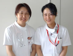 右は玉野クリニックから移動した中川師長、左は須元さん