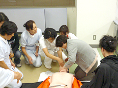 看護補助者に対する救急処置の研修